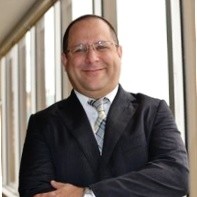 Carlos Lazaro
