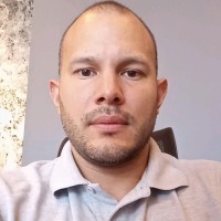 Javier Solís Medina