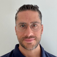 Alberto Esquinazi