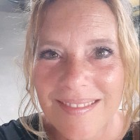 Ursela Van Raaij