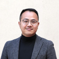 Huazhong Wang
