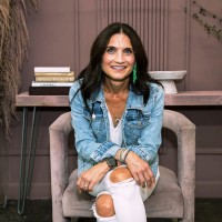 Michele Bell
