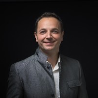 Robert Petrič