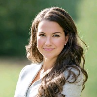 Larissa Calderone, Mirhr, Chrl