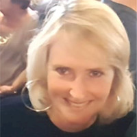 Karin Stassen