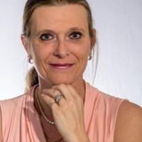Yvonne Burns