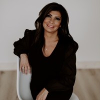Angela Mia DiLorenzo/Real Estate Broker/Published Author