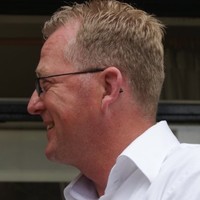 Menzo J. Bomhof