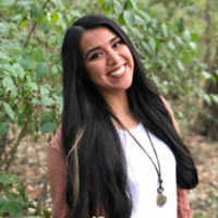 Perla Flores