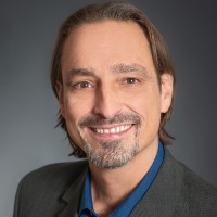Dirk Wenzelmann