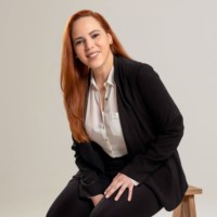 Gabriela Flores