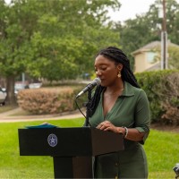 Sharee Davis