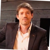 Dirk. Spieker