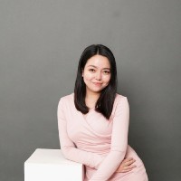 Erica Castro, Cpa