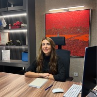 Gokce Sahin Geyik