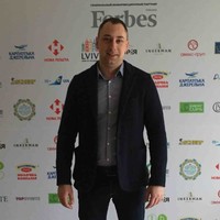 Роман Савченко