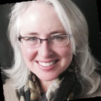 Lynne Olmos