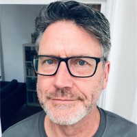 Neil Cairns