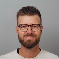 Ron van der Hoff