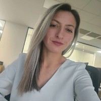 Roxana Manea