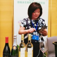 Julie Wang
