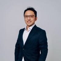 Justin Chen(Ex-Philips, Delta, Htc, Amazon)
