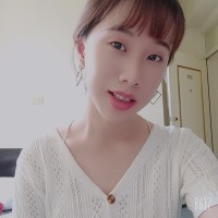 許雅雯