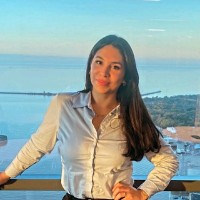 María Alejandra Flores