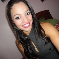 Thalize Santos Costa