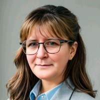Mirela P.