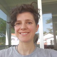 Suzanne Reed