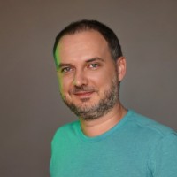 Yuriy L