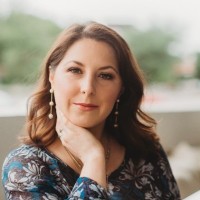 Holly Hays