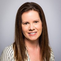 Kendra Weiss, Mba
