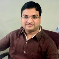 Dr. Manish Singhal