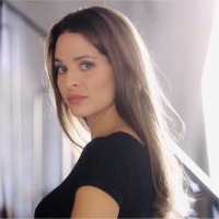 Esther Comar