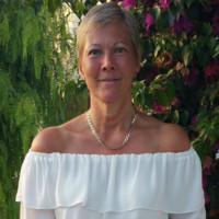 Alison Middleton