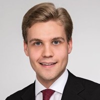 Dominik J. Himmel