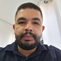Andre Cavalcanti Santos