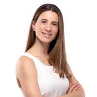 Elena R.