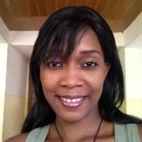 Axelle YEHOUENOU