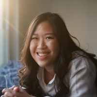 Uraina Poh