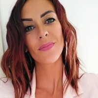 Mélanie Bures