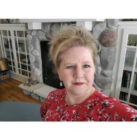 Lori Lavin