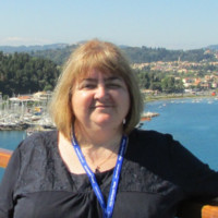Lois Brewis