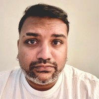 Yuvraj Kantak, Els