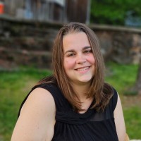 Carrie Collins