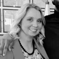 Nicole Farkas
