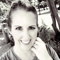 Lindsay Peters