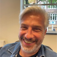 Ron Bakker